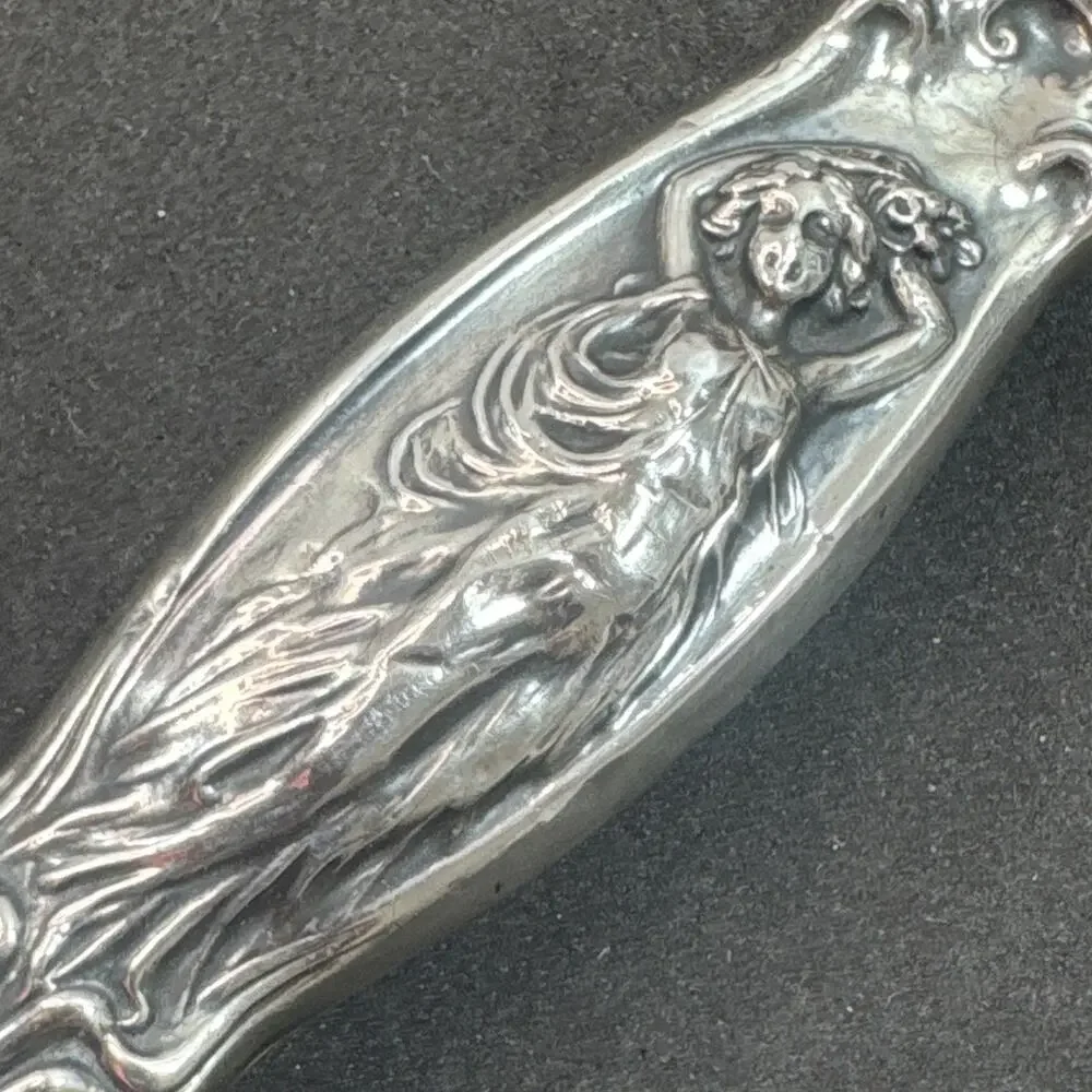 Antique Sterling Silver Shoe Horn Art Lady Handle